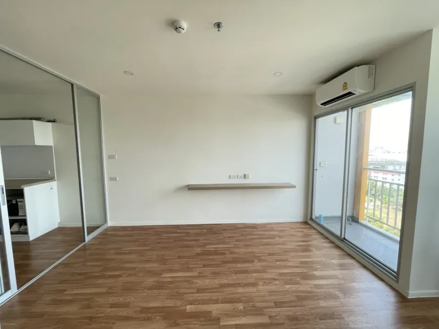 Brand New 100% Unoccupied Condo for SALE - 11th Floor (Building A), 26.62 sq.m., Featuring Fitted IKEA Wardrobe on Main Phatthanakan Road | ✨ Lumpini