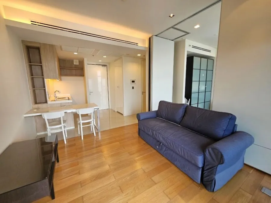 Condo for rent, Circle 2 Living Prototype, high floor, beautiful view, beautiful room, fully furnished and electrical appliances.