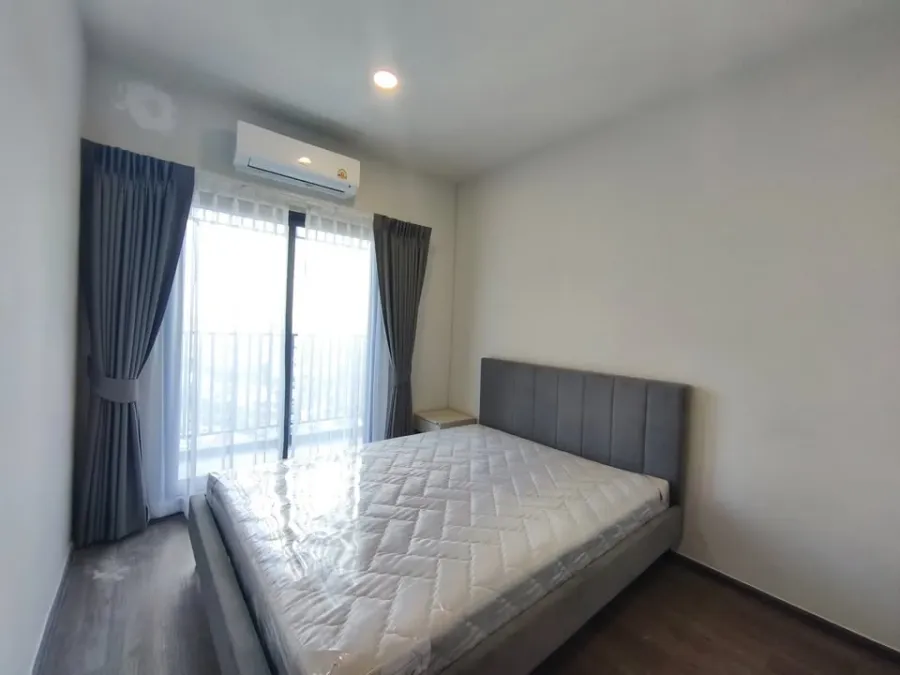 For rent: Rich Point @ BTS Wutthakat. High floor unit, fully furnished with appliances, ready to move in.