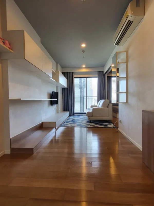ขาย / ให้เช่า คอนโด บลอคส์ 77 ทิศตะวันออก/ ใต้ ห้องเย็นตลอดปี วิวสระ / เมือง รีบเลยจ้า!!