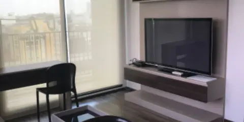ปล่อยเช่า ทีล สาทร – ตากสิน ห้อง Duplex 2 นอน 2 น้ำ ชั้นสูง ได้วิวสระว่ายน้ำ ราคานี้คุ้มมากก จองด่วน