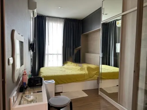 Urgent sale!! Miti Condo Ladprao - Wang Hin, 5th floor, has a garden, beautiful room, fully furnished, ready to move in. Don't miss it!!