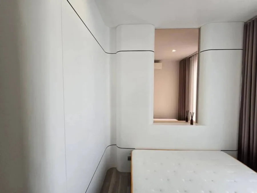 Urgent sale! Rhythm Charoenkrung Pavillion, fully furnished unit, ready to move in. Everything you need in one place. Own it today!