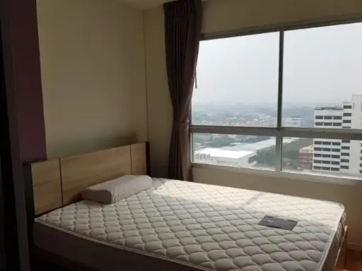 For rent, Lumpini Park Phetkasem 98, city view, fully furnished. Ready to move in. Best price. Hurry up to reserve.