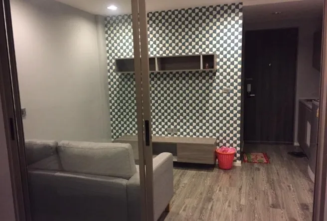 ขาย โมดิซ ลาดพร้าว 18 ชั้น 4 พร้อมเฟอร์นิเจอร์และเครื่องใช้ไฟฟ้าครบ จับจองเลย ห้ามพลาด