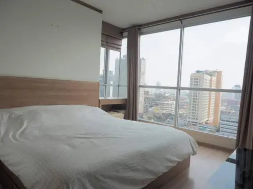 Rhythm Phahon-Ari for sale, brand new room, 2 bedrooms, corner room, very good view, ready to be furnished. Book now. If you are slow, you will be satisfied.