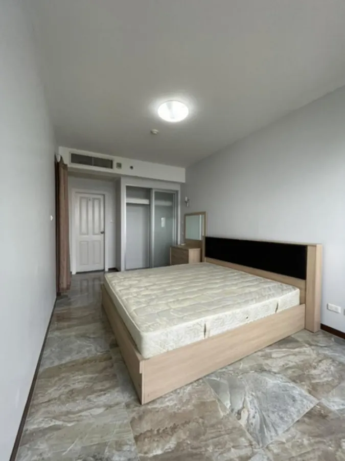 Condo for rent, Supalai Premier Place Asoke, high floor, view of Wattana Wittayalai School. Don't be late, book now!!