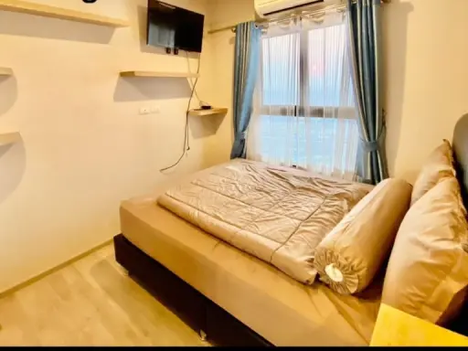 For rent, Plum Condo Central Station, 1 bedroom, 1 bathroom, ready to move in, high view, good price, book now.