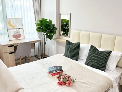 For sale Sukhumvit Plus Condominiums ห้องแต่งพรอมอยู่ โทนขาวสบายตา ราคาสบายกระเป๋า จองเลย