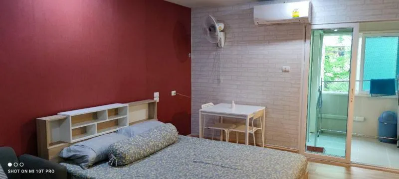 ให้เช่าคอนโด Happy condo รัชดา18 ห้องสตูดิโอ ตกแต่งพร้อมเข้าอยู่ เฟอนร์ครบ ราคานี้ต้องรีบเลยย