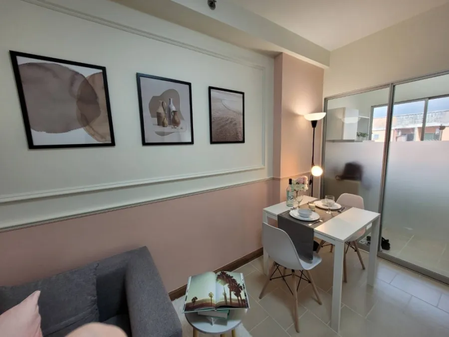 For sale: Supalai City Home Srinakarin, minimalist decorated room, minimalist style, complete set of furniture. Don't postpone past booking.