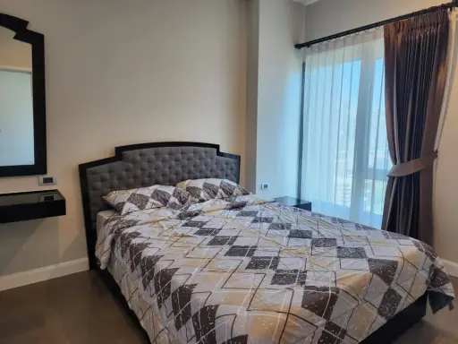 For rent: The Crest Sukhumvit 34, 21st floor (very high!). Fully furnished with appliances, ready to move in. Don't miss out! images