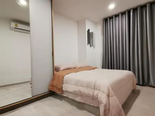 Condo for rent at Knightsbridge Phaholyothin-Interchange, spacious room, close to shopping It's convenient to travel quickly. images
