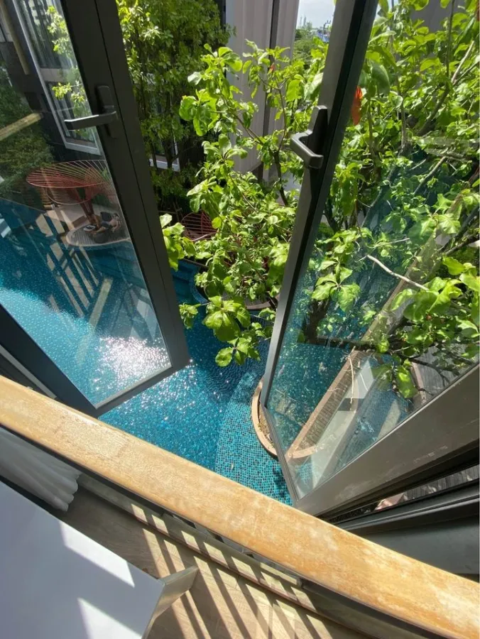 For sale/rent Kawa Haus Onnut 77, north side, 3rd floor, beautiful garden view. Ready to decorate. If you don't reserve, you'll miss a lot.