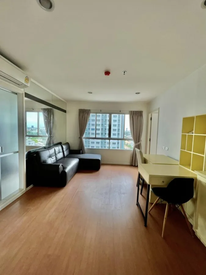Condo for sale, rent, Lumpini Rattanathibet-Ngamwongwan, 14th floor, combo room, large sofa, comfortable sitting, book now.