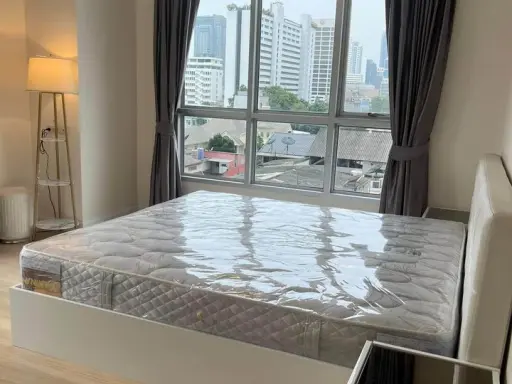ปล่อยเช่า คอนโด ไลฟ์ แอท สาทร 10 วิวดี ห้องแต่งพร้อมอยู่ น่านอน เครื่องใช้ไฟฟ้าครบ ห้ามพลาด