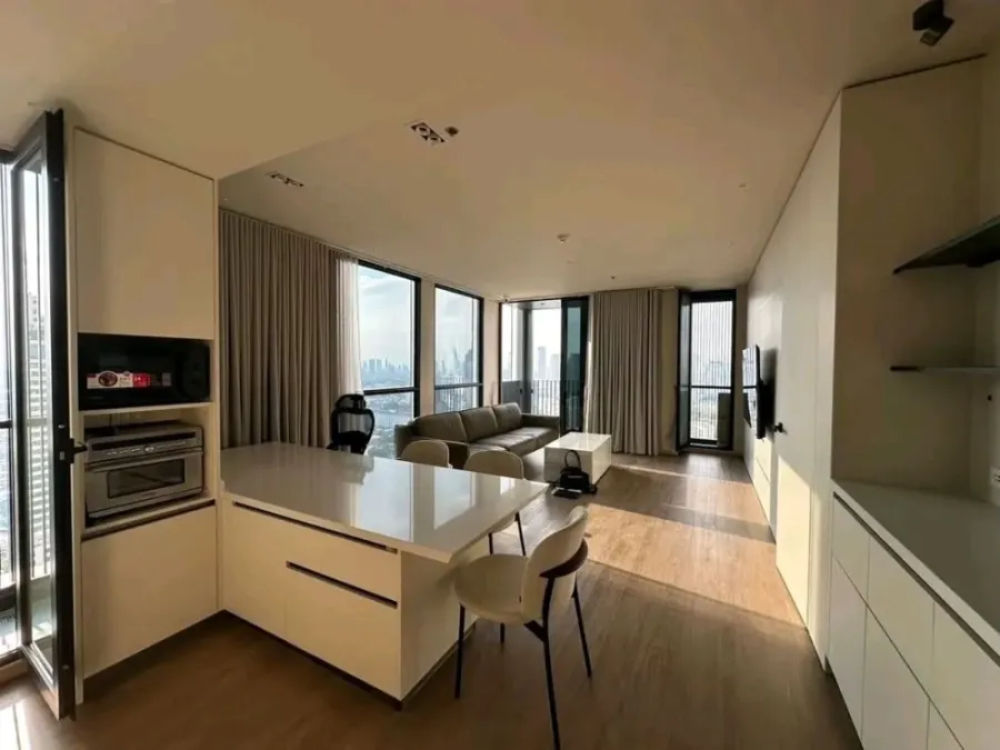 ให้เช่า The Issara Sathorn ชั้น 32 มาพร้อมการตกแต่งที่ครบครัน สนใจจองเลย