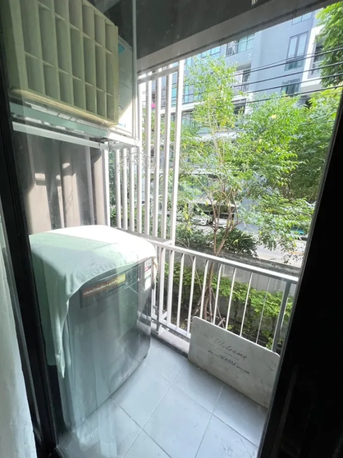 ให้เช่า แอทโมซ ลาดพร้าว 71 ห้องติดวอลเปเปอร์อย่างดี เครื่องใช้ไฟฟ้าครบครัน อย่ามั่วแต่มองรีบจองเลย
