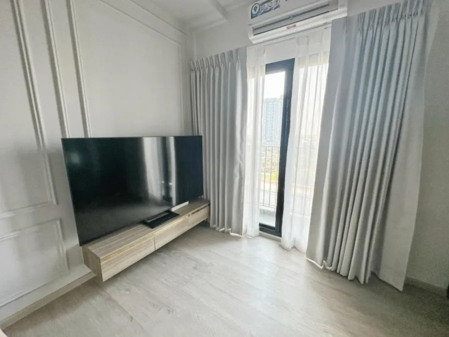 Sell Altitude Unicorn Sathorn - Tha Phra, 9th floor, decorated in white tones, everything is complete, very livable, book now.
