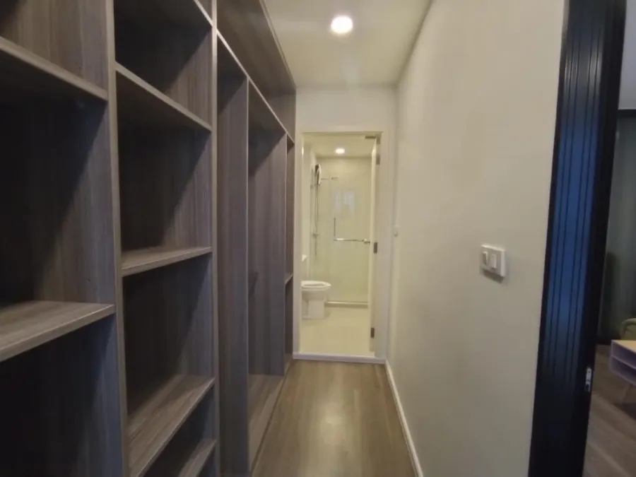 For sale: The Origin Ramintra 83 Station, studio room, walk-in closet, very private, very special, reserve now.