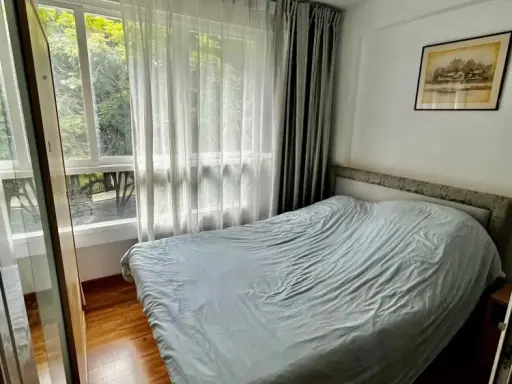 Condo for rent: i-biza Condominium RCA. Ready to move in, fully furnished. Book now, don't miss out!
