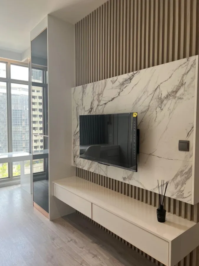 Condo for rent, Rhythm Ekkamai Estate, decorated with built-in marble patterns, 12th floor, city view, just bring your bags and move in.