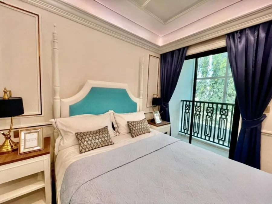 For sale: Ocean Horizon Beachfront Condo Pattaya (Jomtien). Luxurious built-ins, so good you'll say wow.