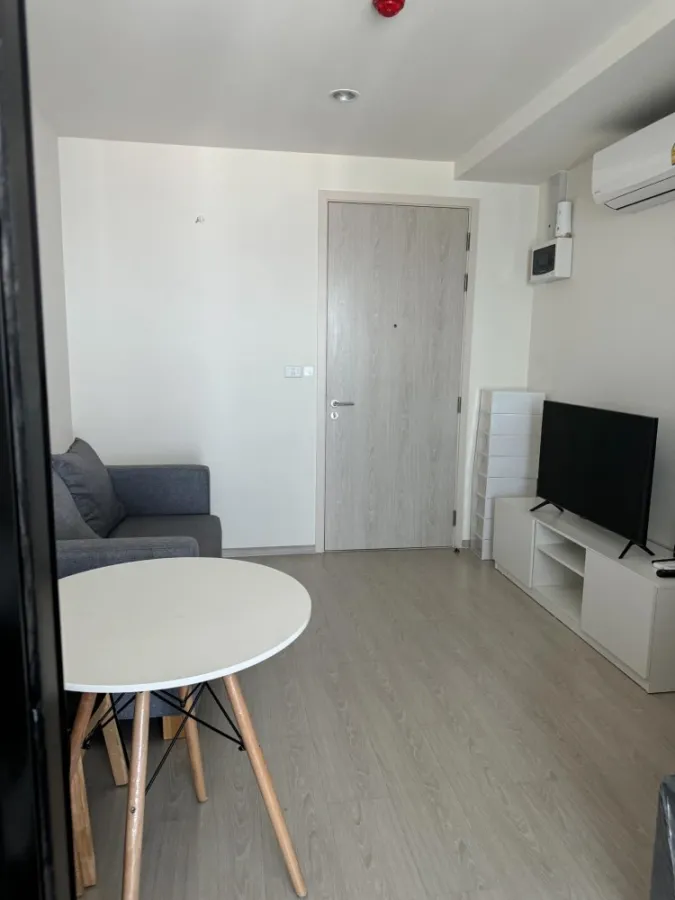 Condo for rent, Nue Noble Chaengwattana Condo, nice room, fully furnished, ready to drag your bags in.