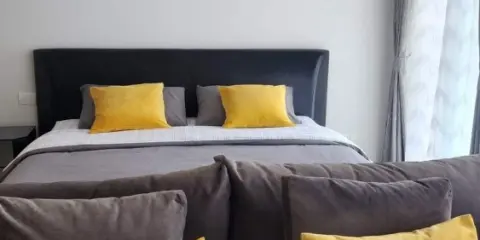ให้เช่า โนเบิล เพลินจิต ห้องกว้างสุดๆ พร้อมตกแต่งอย่างดี มี Walk-In Closet สวยน่าอยู่แบบนี้ ห้ามพลาด