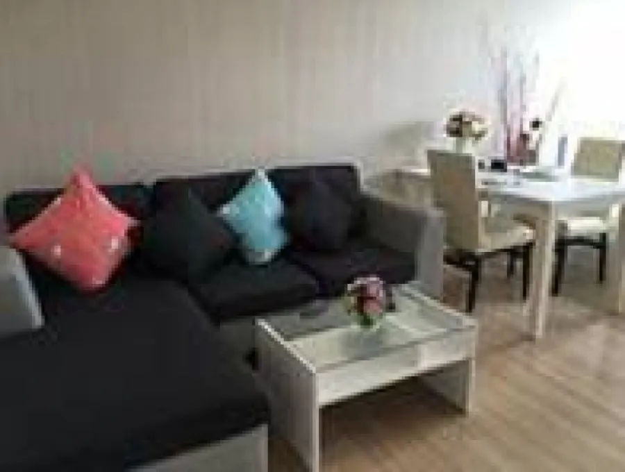 For rent, Plum Condo, Phahon Yothin 89, beautiful room, everything is ready. White tone, clean eyes. Rent it now. Urgent.