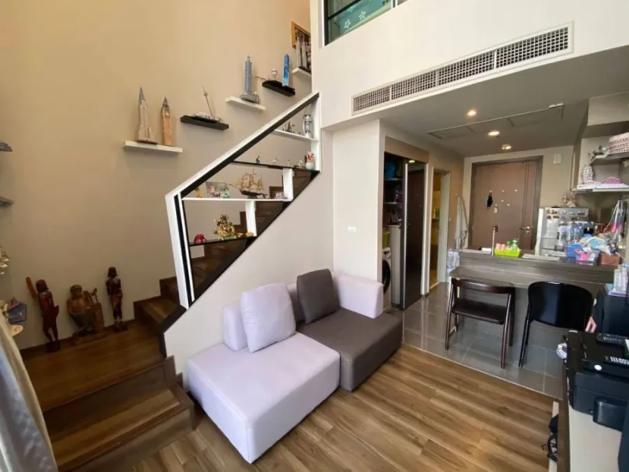 ให้เช่า Onyx Phahonyothin ชั้น 23 Duplex Room แต่งครบ พร้อมอยู่ จองเลย ห้ามพลาด