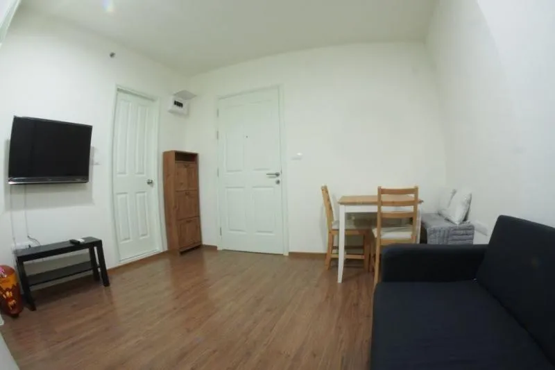 For rent U Delight Rattanathibet ห้องน่าอยู่มาก แต่งโทนขาว สบายตา อยู่แล้วไม่เบื่อแน่นอน สนใจรีบเลย