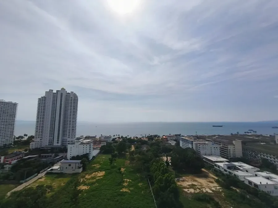 ให้เช่า The Riviera Jomtien พัทยา ห้องอยู่ชั้นสูงมากๆ วิวทะเล+เมือง ตกแต่งครบ พร้อมเข้าอยู่