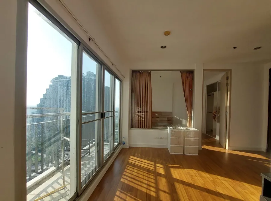 ขาย/ให้เช่า ห้องเปล่า เดอะ พาร์คแลนด์ ตากสิน ท่าพระ ห้องชั้นสูงวิวเมือง พื้นที่ใช้สอยจุใจ พลาดไม่ได้