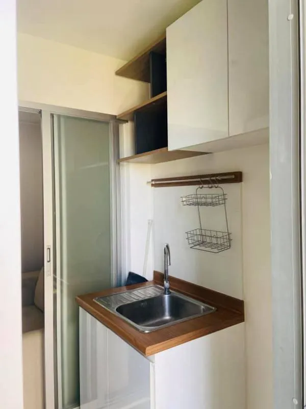 For rent ยู ดีไลท์ แอท ตลาดพลู สเตชั่น ห้องใหม่ ไม่เคยปล่อยเช่าจ้า ราคาดีมาก แถมวิวสระปังๆ จองด่วนๆ