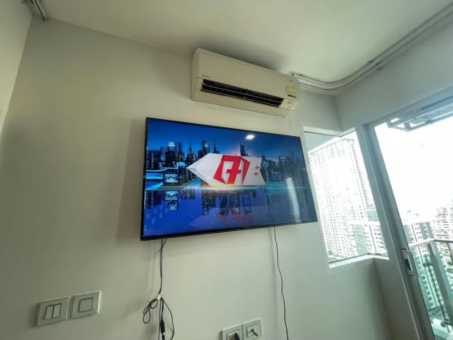 For rent: CondoLette Ize Ratchatewi, big screen TV, watch movies to your heart's content, fully furnished. You can reserve first, get it first.