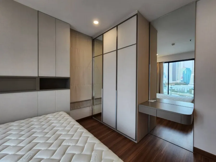 Condo for rent, Supalai Premier Charoen Nakhon, corner unit, view of the Chao Phraya River bend and Icon Siam, fully furnished and ready to move in. B