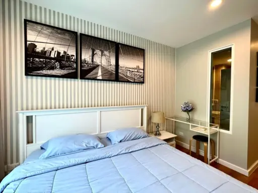 Sell / rent Condolette Dwell Sukhumvit 26, 2nd floor, quiet, beautiful room, miss it and you will regret it. Urgent.