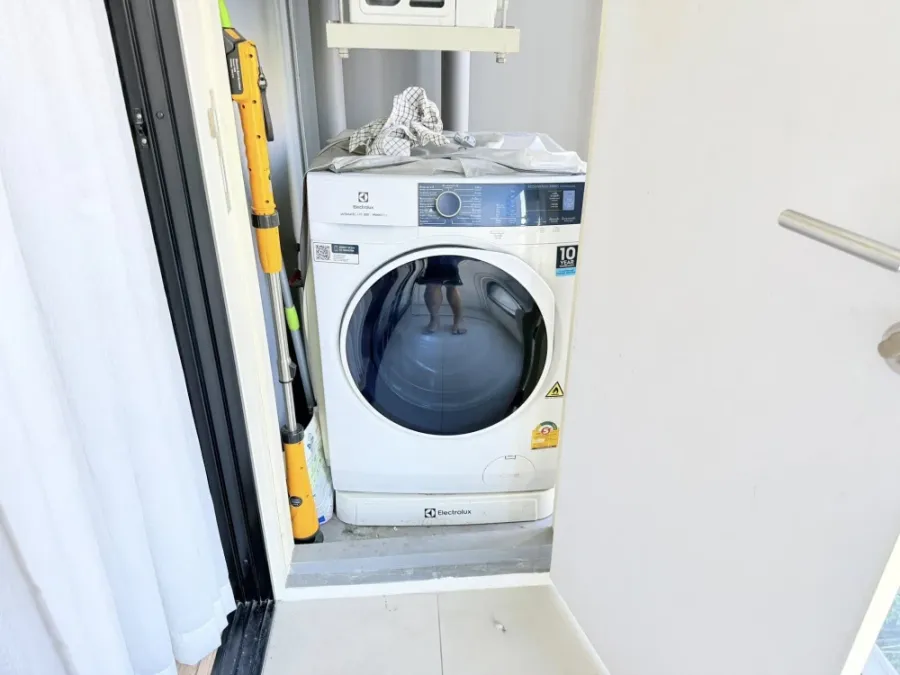 ขาย IKON Sukhumvit 77 ห้องกว้างขวางน่าอยู่ เฟอร์พร้อม สิ่งอำนวยความสะดวกครบครัน จองเลย