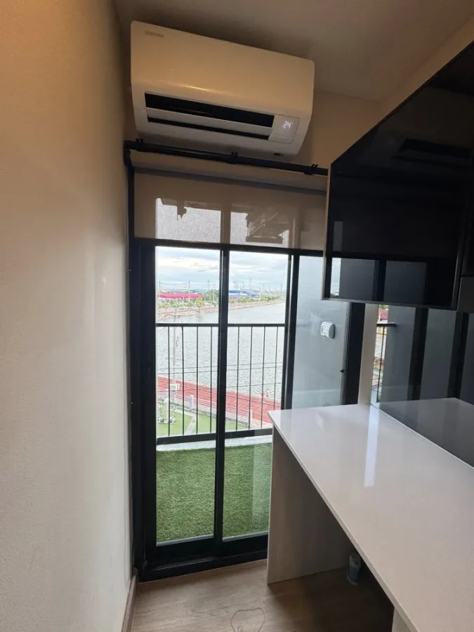 For rent: The Indeed Condo Amata, 5th floor, pool view, fully furnished, ready to move in, reserve now, hurry!