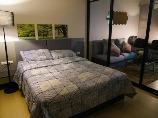 ให้เช่า Supalai Loft สถานีแยกไฟฉาย ห้องแบบ studio มีกระจกกั้น โล่งโปร่งสบายตา ราคาสบายใจ อย่ารอช้า