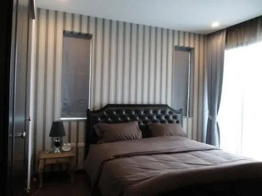 For rent Supalai Premier Place Asoke, good view, near BTS Asoke, don't wait.