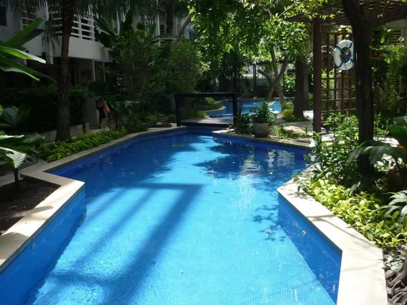 ขายด่วน! คอนโด บ้านสิริสุขุมวิท ซอย 10 ชั้น 8 ย่านธุรกิจ ใกล้แหล่งช้อปปิ้ง BTS / MRT อย่ารอช้า!!