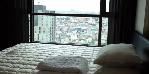 ให้เช่า Fuse Sathorn – Taksin ห้องน่าอยู่ ชั้น 27 เงียบสงบ แดดไม่ร้อน ห้องหันหน้าทิศตะวันออก รีบจอง