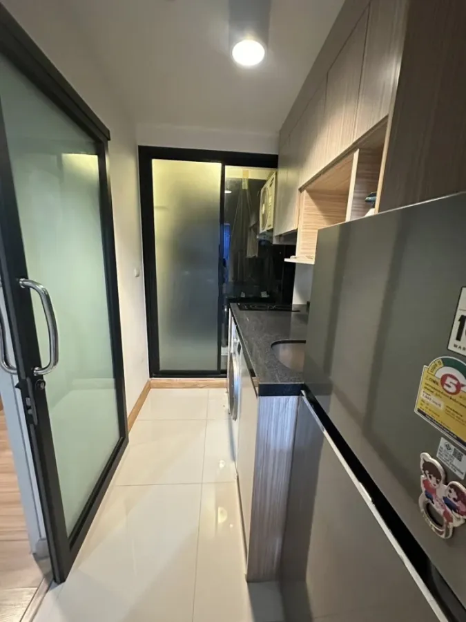For rent: Chateau In Town Sukhumvit 62/1, 3rd floor, fully furnished, very livable. Book now!