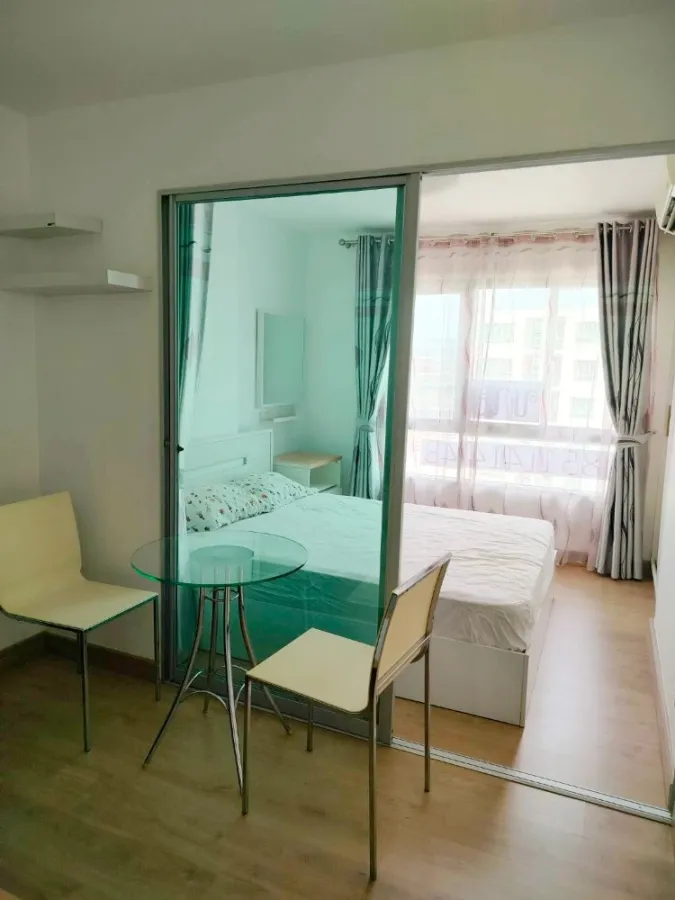 For sale: DEN Vibhavadi, 7th floor, separate room, fully furnished, ready to move in, buy now, urgent.