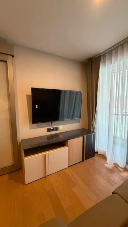 For rent: Suan Bua Residence Ari - Ratchakru. Spacious and comfortable room, not cramped at all. Equipped with high-quality appliances. Book now!