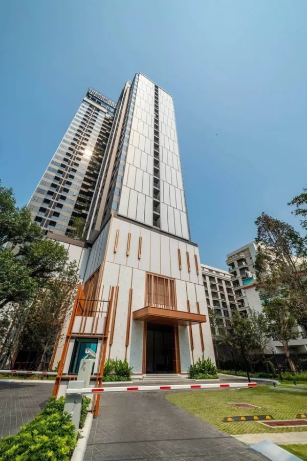 For rent, ONCE Pattaya, nicely decorated, ready to move in. Unblocked high view, great price, don't miss it.