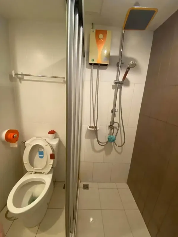 ขาย U-Delight Condo @ Huay-Kwang Station ห้องกว้างขวาง ติดวอลเปเปอร์ทั้งห้อง สะดวกครบจบที่นี่ จองเลย
