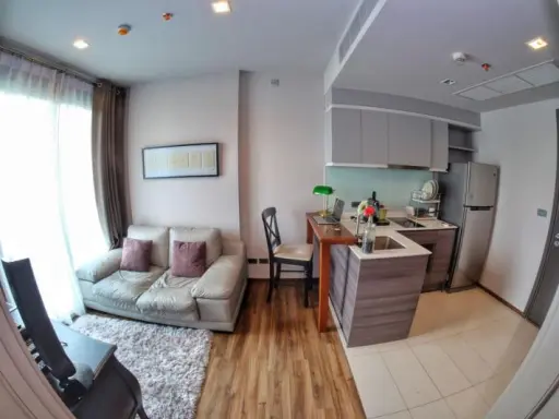 Condo for rent,Ceil By Sansiri (Ekamai), beautiful room, beautiful furniture, city view, convenient location near BTS, do not miss it.